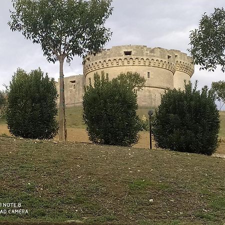 Sotto Il Castello Apartment มาเตรา ภายนอก รูปภาพ